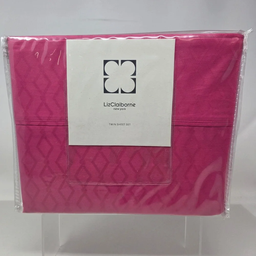 Liz Claiborne Twin Sheet Set Pink Candy 100% Cotton Diamond Pattern New